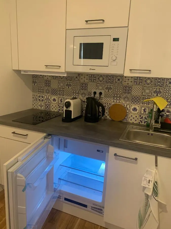 Helen New Apartments Chain Florenc Prague
