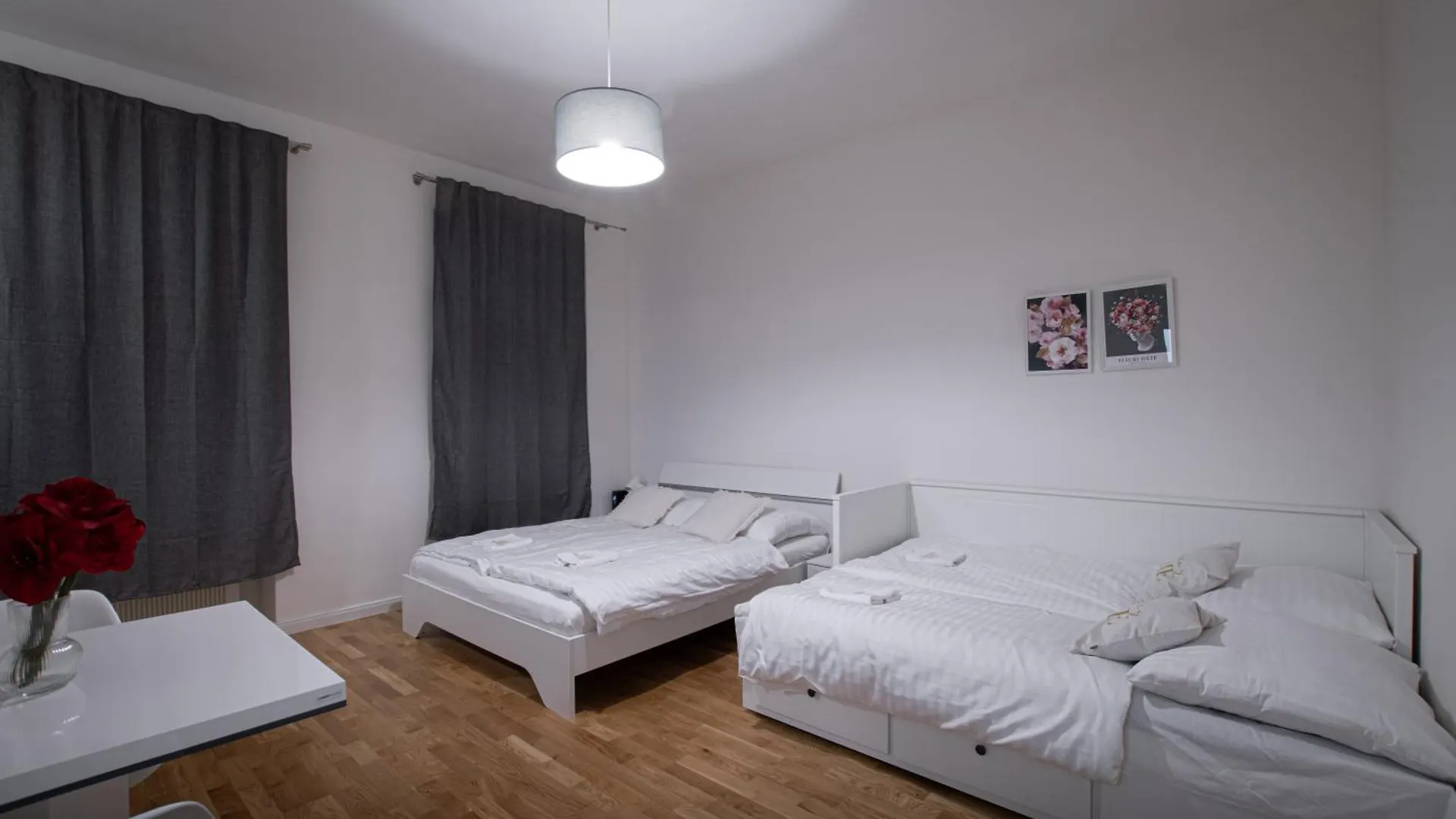 Helen New Apartments Chain Florenc Prague